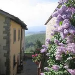 Borgo Tramonte فندق *